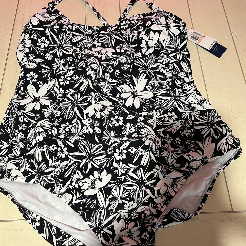 2x NEW Floral One-Piece Swimsuit - Black & White